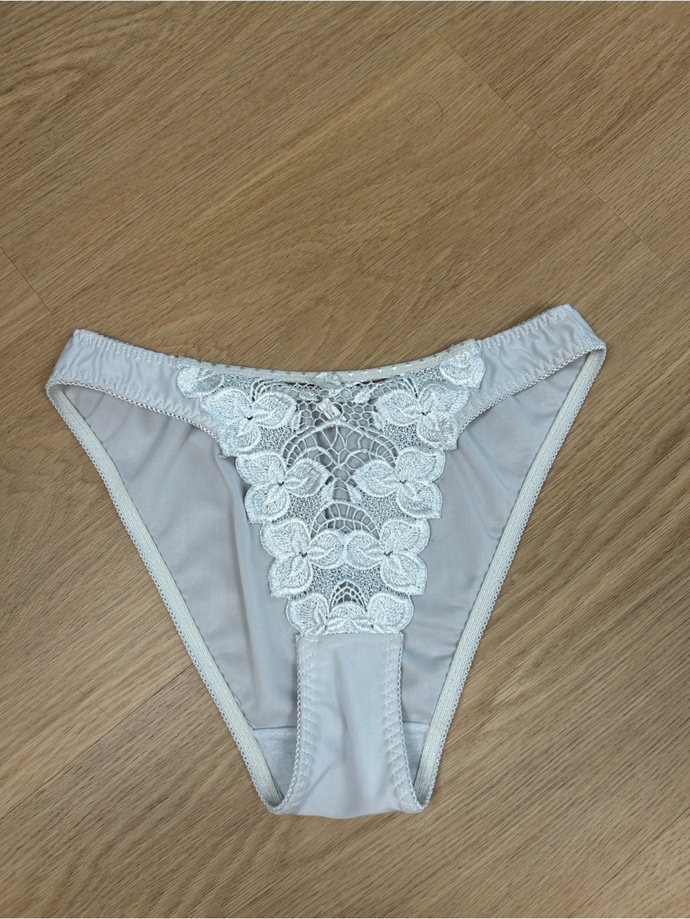 Vintage High Leg Cut Panty XL